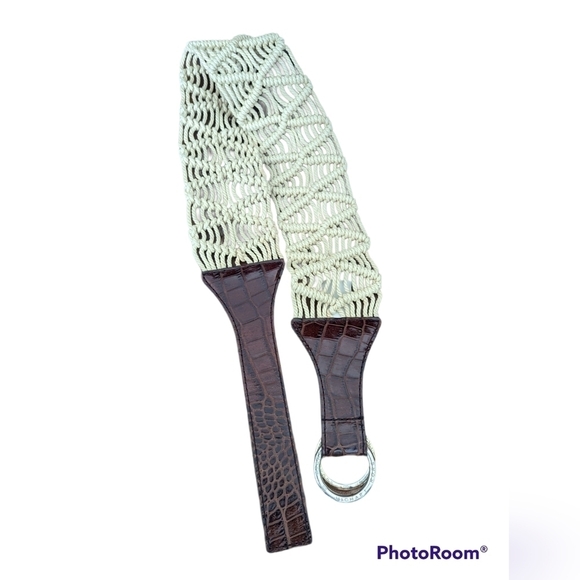 HP. Michael Michael Kors Belt - Picture 4 of 12